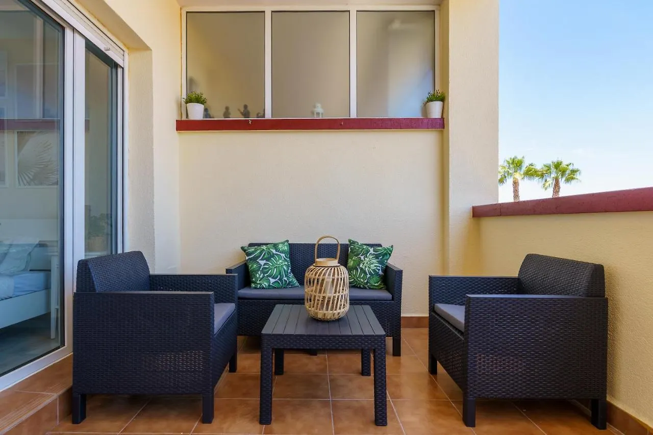 Chic Beachfront Flat With Amazing Sea Views And Private Indoor Parking Benalmadena 0*,