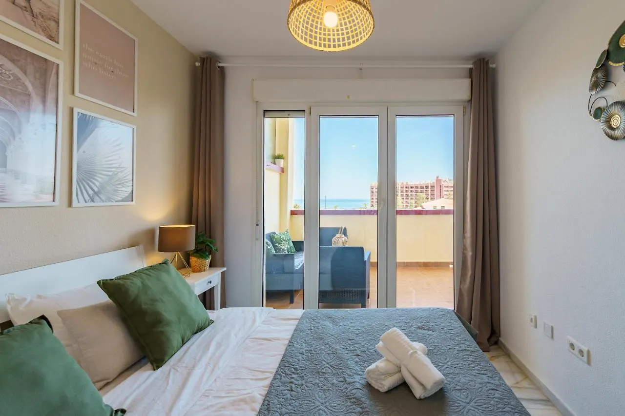 Chic Beachfront Flat With Amazing Sea Views And Private Indoor Parking Benalmadena Spain