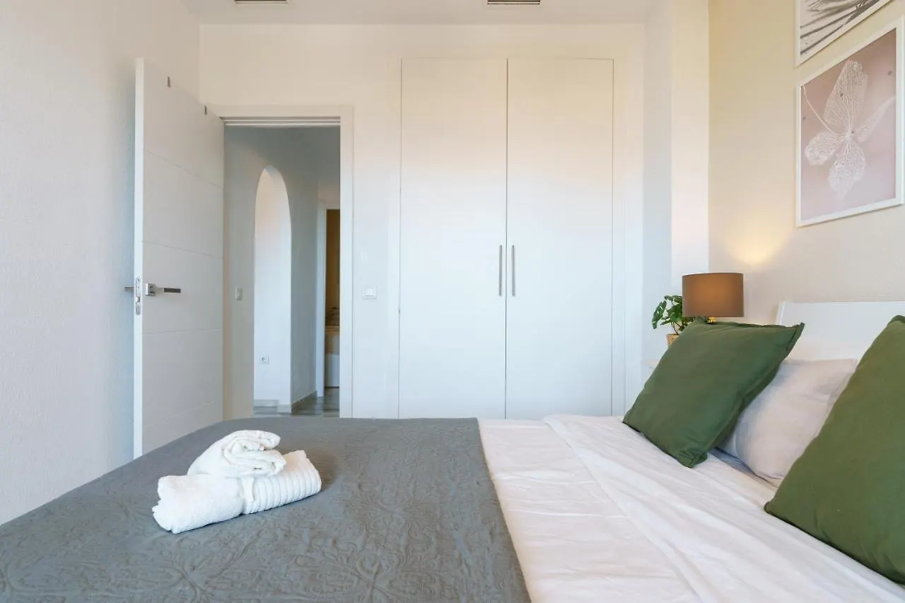 Chic Beachfront Flat With Amazing Sea Views And Private Indoor Parking Benalmadena