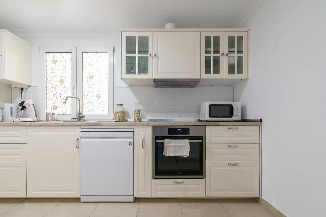 شقة Chic Beachfront Flat With Amazing Sea Views And Private Indoor Parking بينالماذينا إسبانيا